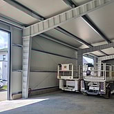 Wärmegedammte Lagerhallen