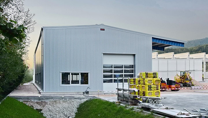 WÄRMEGEDÄMMTE FERTIGUNGSHALLE, PUCH BEI HALLEIN