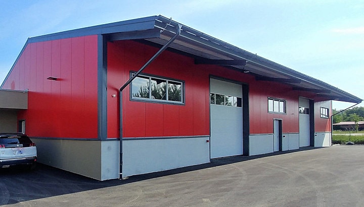 WÄRMEGEDÄMMTE LAGERHALLE
